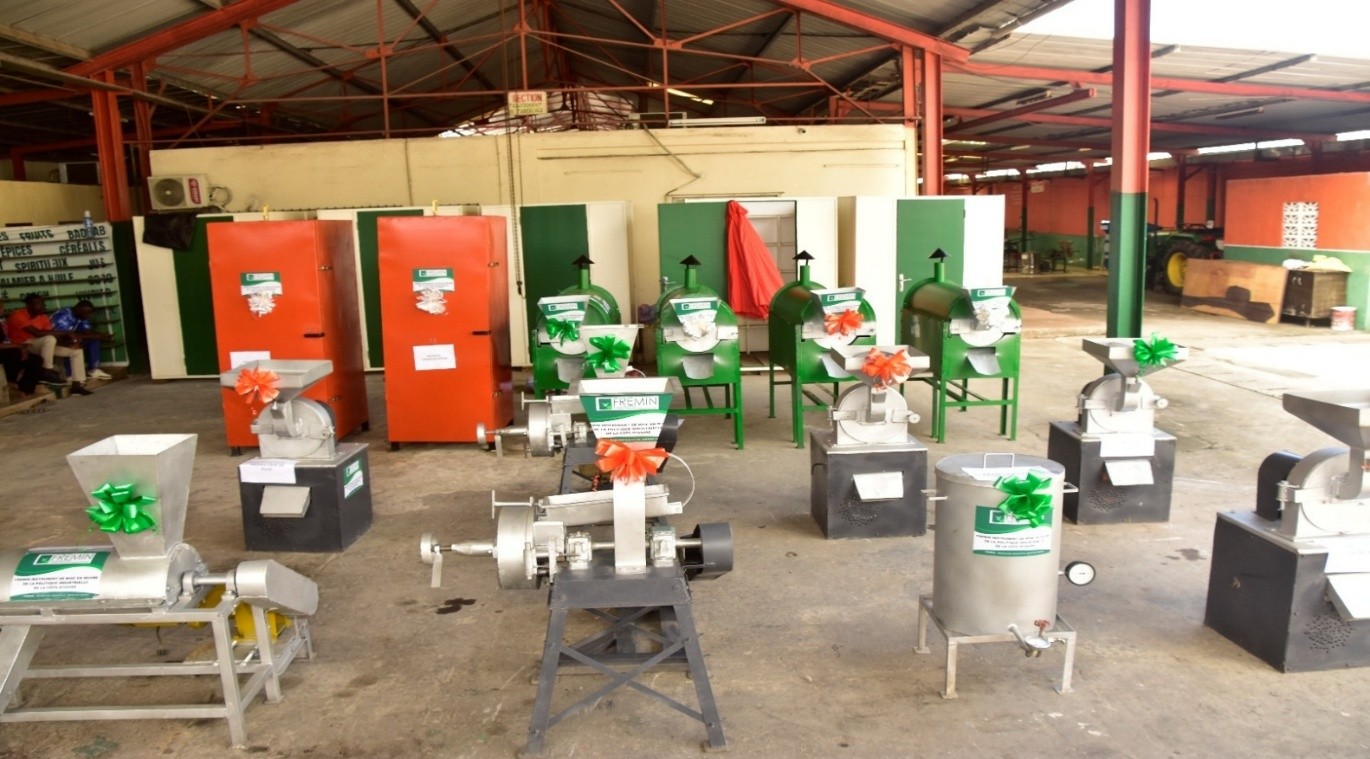 Acquisition et distribution d’équipements de production au profit des acteurs de la petite agro-transformation